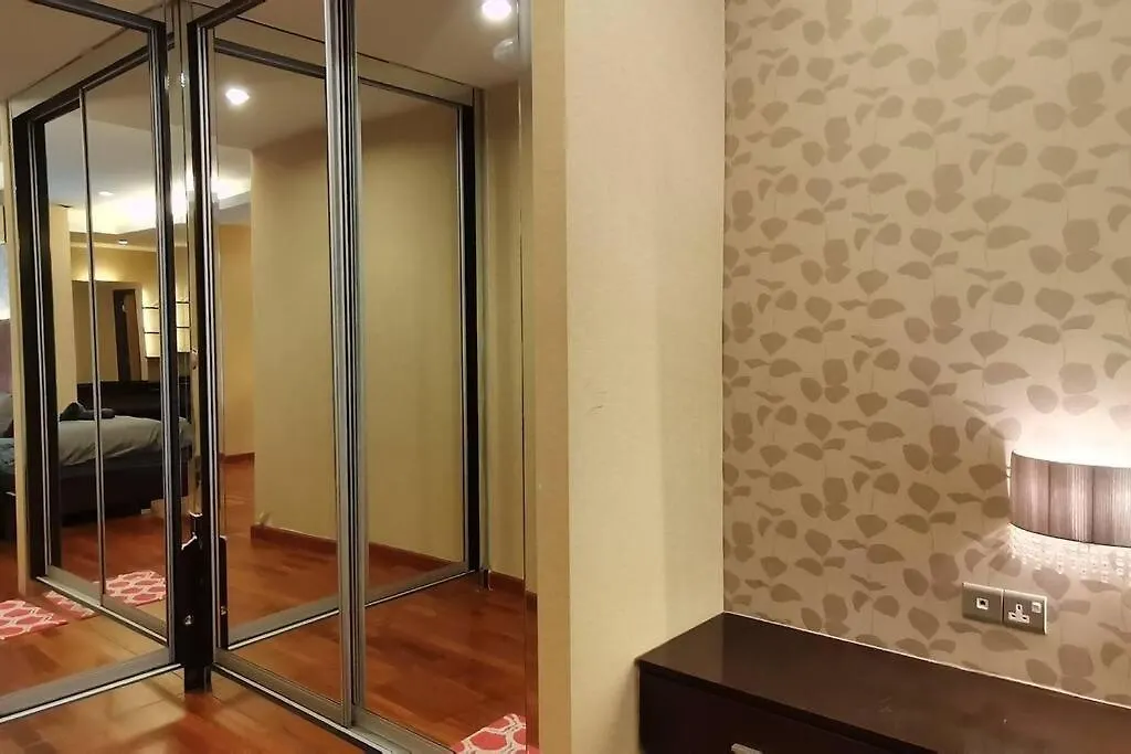 公寓 Klcc Luxurious 2 Floors Homestay 5Br For 15Pax 吉隆坡