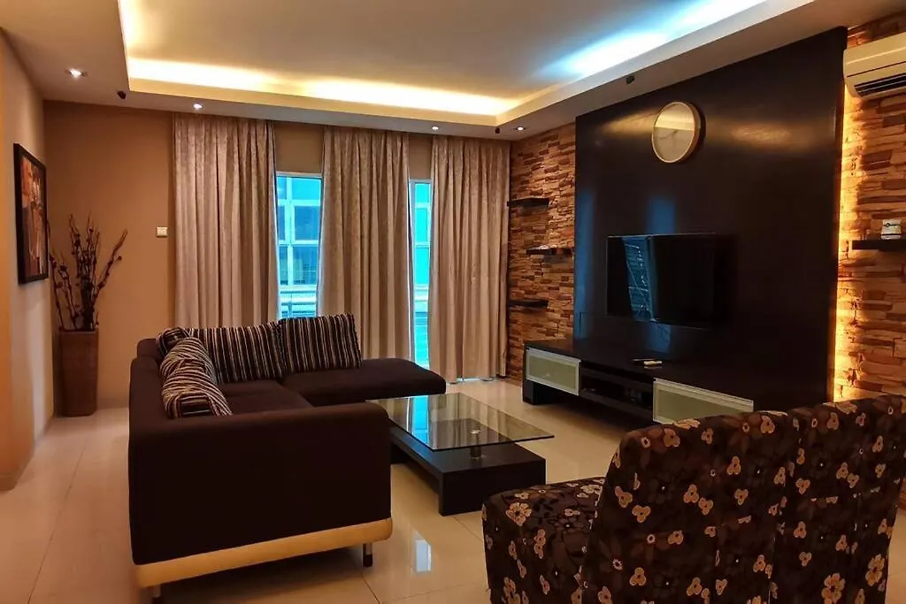 公寓 Klcc Luxurious 2 Floors Homestay 5Br For 15Pax 吉隆坡