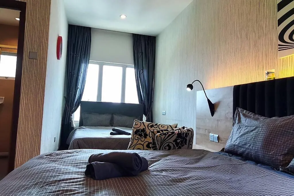 Klcc Luxurious 2 Floors Homestay 5Br For 15Pax 吉隆坡 公寓