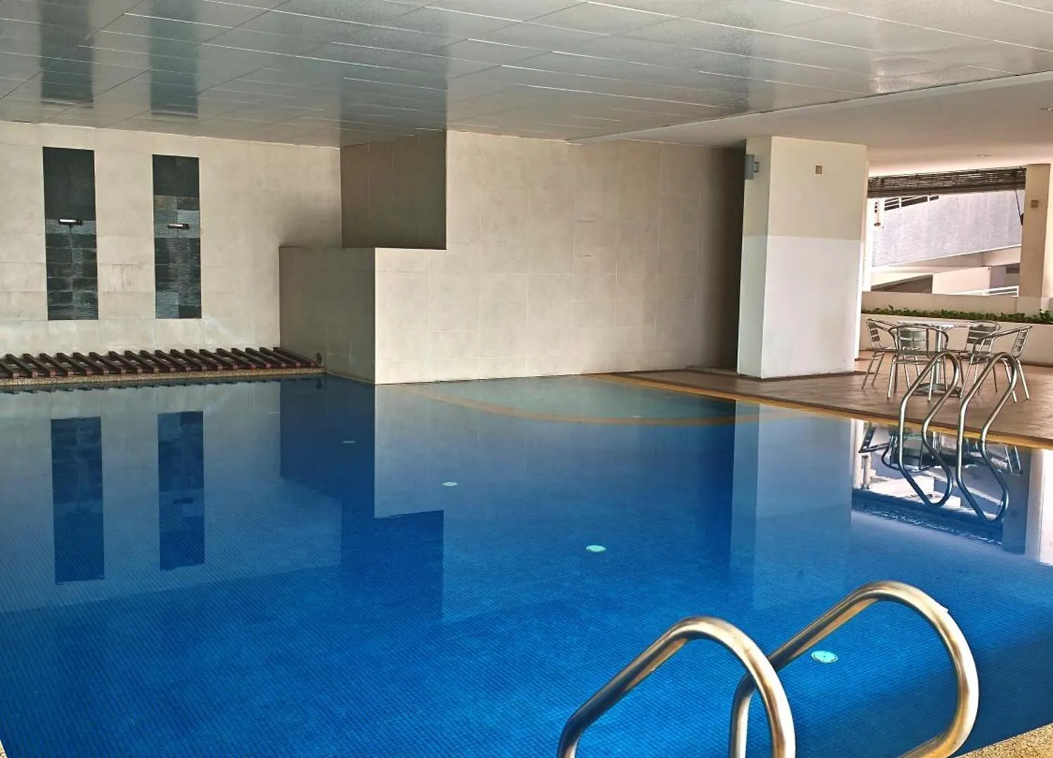 Klcc Luxurious 2 Floors Homestay 5Br For 15Pax 吉隆坡 公寓